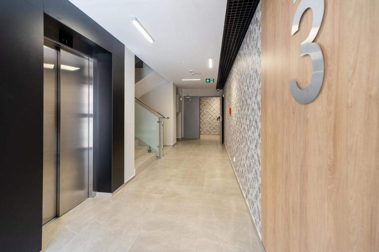 Apartmán Bellmi - Parking Gratis, Plaza 5min, Komfort I Relaks